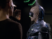 Filename=extant_StarTrek_VOY_5x02-Drone_02715.jpg
Filesize=182KiB
Dimensions=1200x900
Date added=Nov 12, 2019 extant_StarTrek_VOY_5x02-Drone_02715.jpg