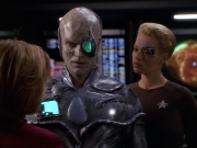 Filename=extant_StarTrek_VOY_5x02-Drone_03044.jpg
Filesize=171KiB
Dimensions=1200x900
Date added=Nov 12, 2019 extant_StarTrek_VOY_5x02-Drone_03044.jpg