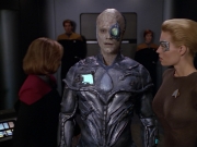 Filename=extant_StarTrek_VOY_5x02-Drone_03128.jpg
Filesize=175KiB
Dimensions=1200x900
Date added=Nov 12, 2019 extant_StarTrek_VOY_5x02-Drone_03128.jpg