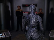 extant_StarTrek_VOY_5x02-Drone_03133.jpg
