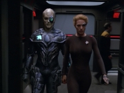 Filename=extant_StarTrek_VOY_5x02-Drone_03167.jpg
Filesize=159KiB
Dimensions=1200x900
Date added=Nov 12, 2019 extant_StarTrek_VOY_5x02-Drone_03167.jpg
