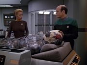 Filename=extant_StarTrek_VOY_5x02-Drone_03587.jpg
Filesize=192KiB
Dimensions=1200x900
Date added=Nov 12, 2019 extant_StarTrek_VOY_5x02-Drone_03587.jpg