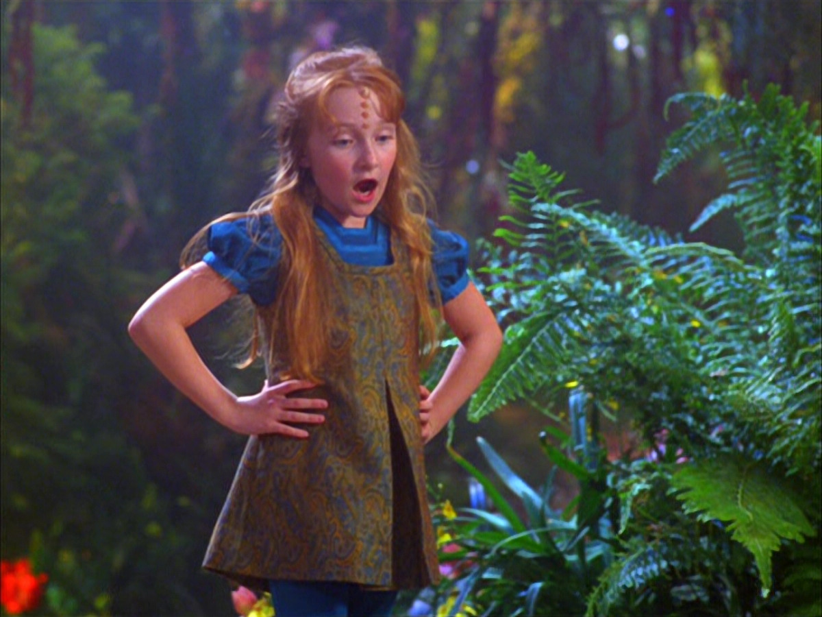 extant_StarTrek_VOY_5x05-OnceUponATime_00055.jpg