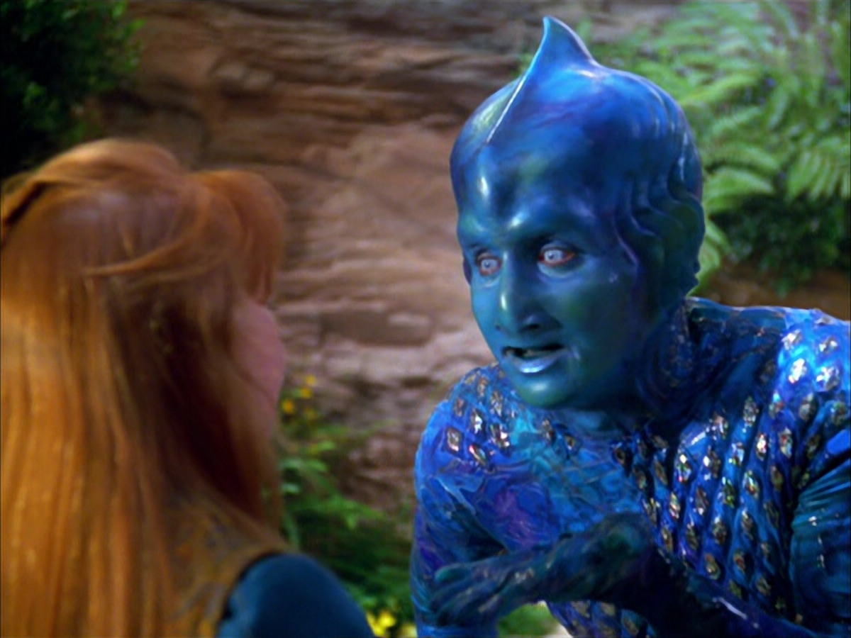 extant_StarTrek_VOY_5x05-OnceUponATime_00098.jpg