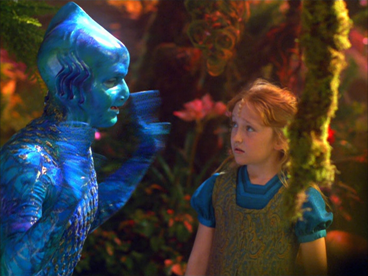 extant_StarTrek_VOY_5x05-OnceUponATime_00142.jpg