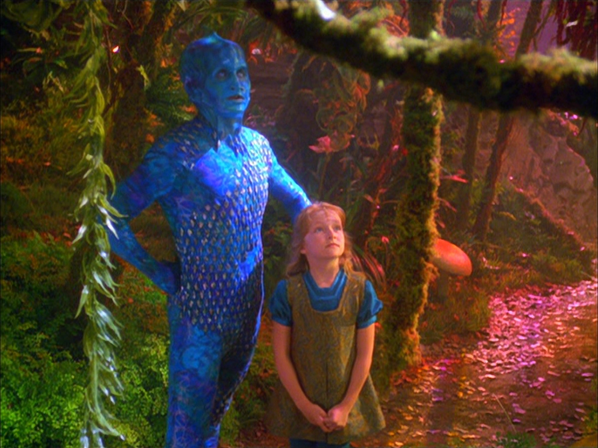 extant_StarTrek_VOY_5x05-OnceUponATime_00157.jpg