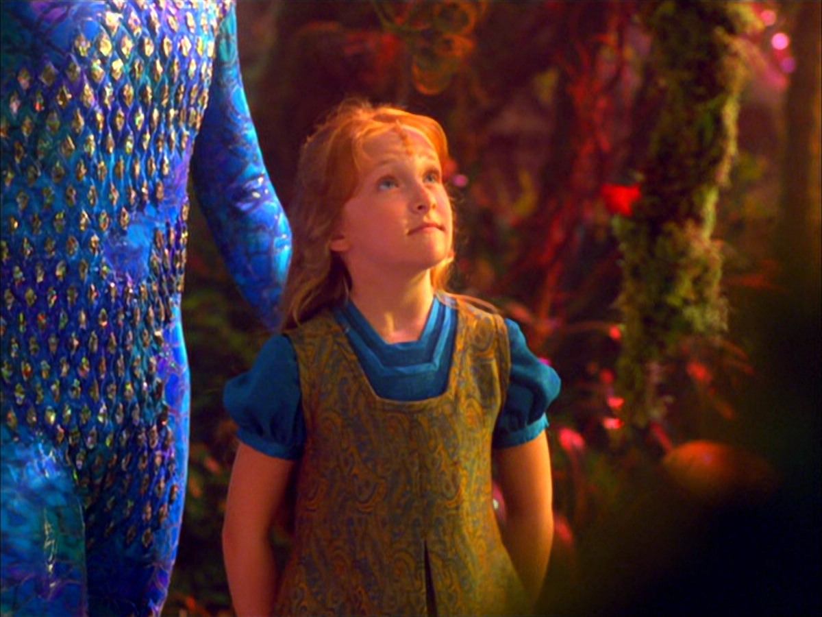 extant_StarTrek_VOY_5x05-OnceUponATime_00182.jpg