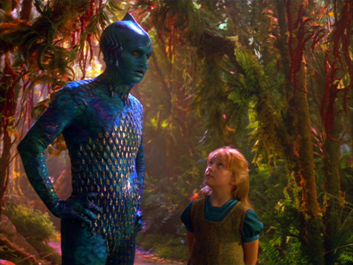 extant_StarTrek_VOY_5x05-OnceUponATime_00243.jpg