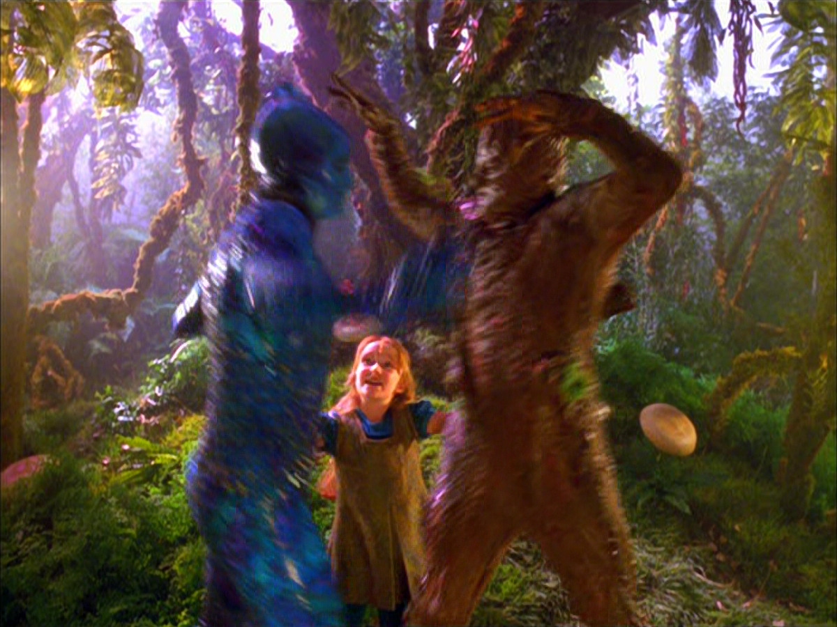 extant_StarTrek_VOY_5x05-OnceUponATime_00263.jpg