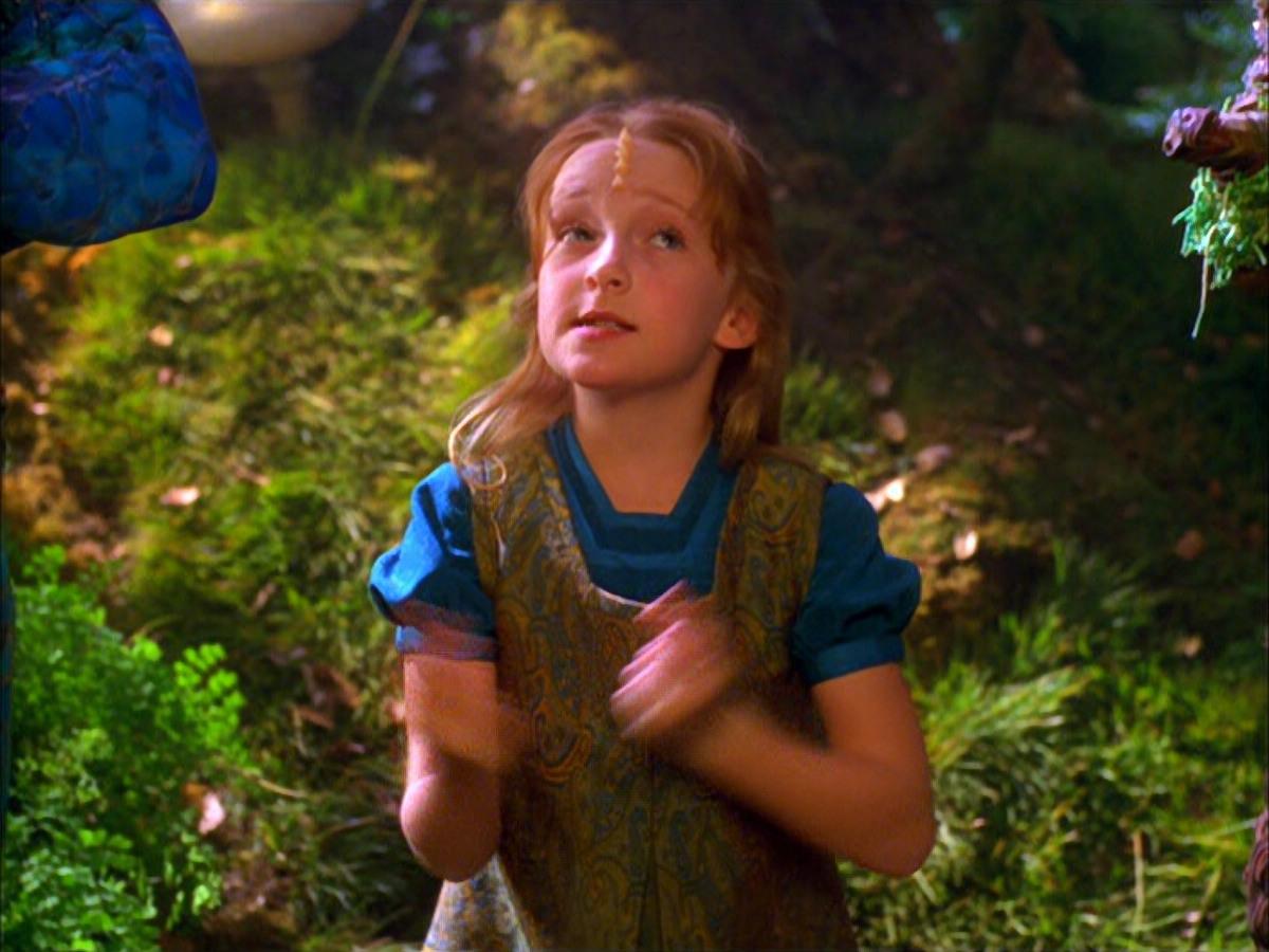 extant_StarTrek_VOY_5x05-OnceUponATime_00289.jpg