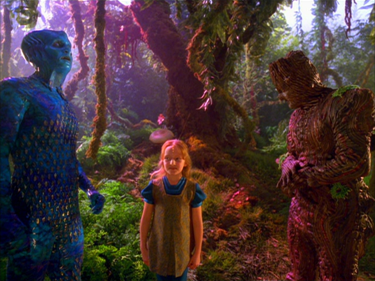 extant_StarTrek_VOY_5x05-OnceUponATime_00310.jpg