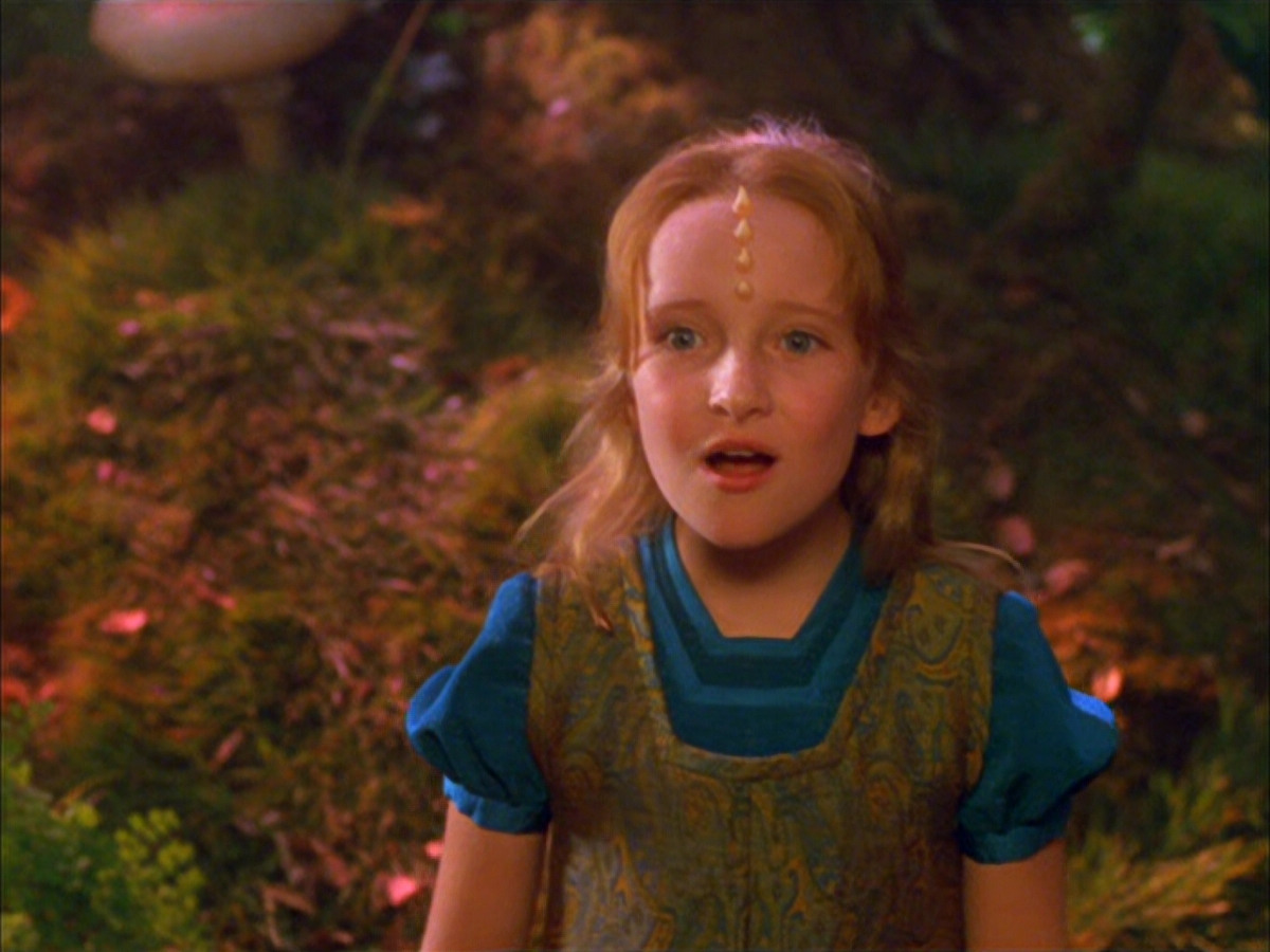 extant_StarTrek_VOY_5x05-OnceUponATime_00320.jpg