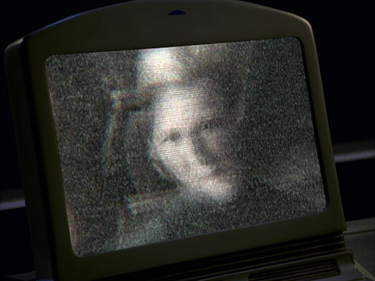 extant_StarTrek_VOY_5x05-OnceUponATime_00390.jpg