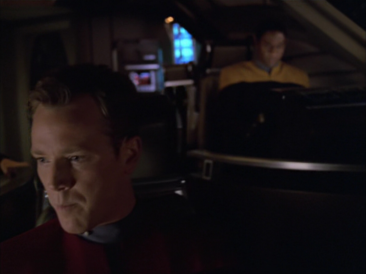 extant_StarTrek_VOY_5x05-OnceUponATime_00402.jpg