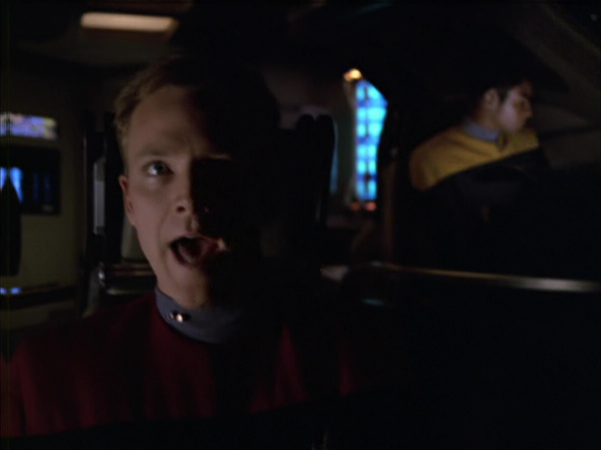 extant_StarTrek_VOY_5x05-OnceUponATime_00416.jpg