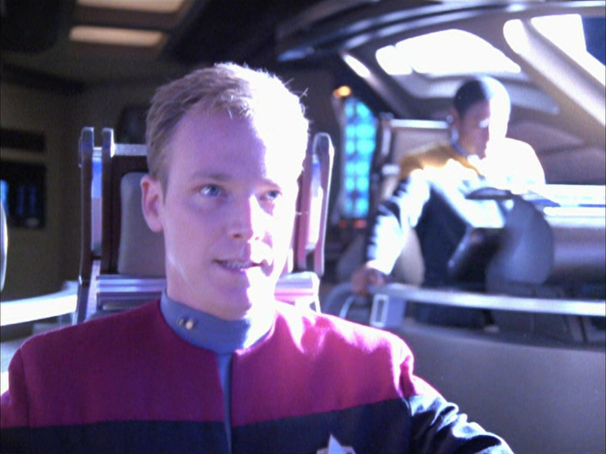 extant_StarTrek_VOY_5x05-OnceUponATime_00423.jpg
