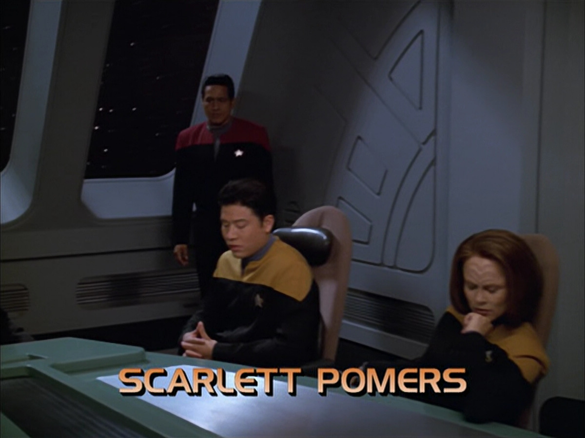 extant_StarTrek_VOY_5x05-OnceUponATime_00605.jpg