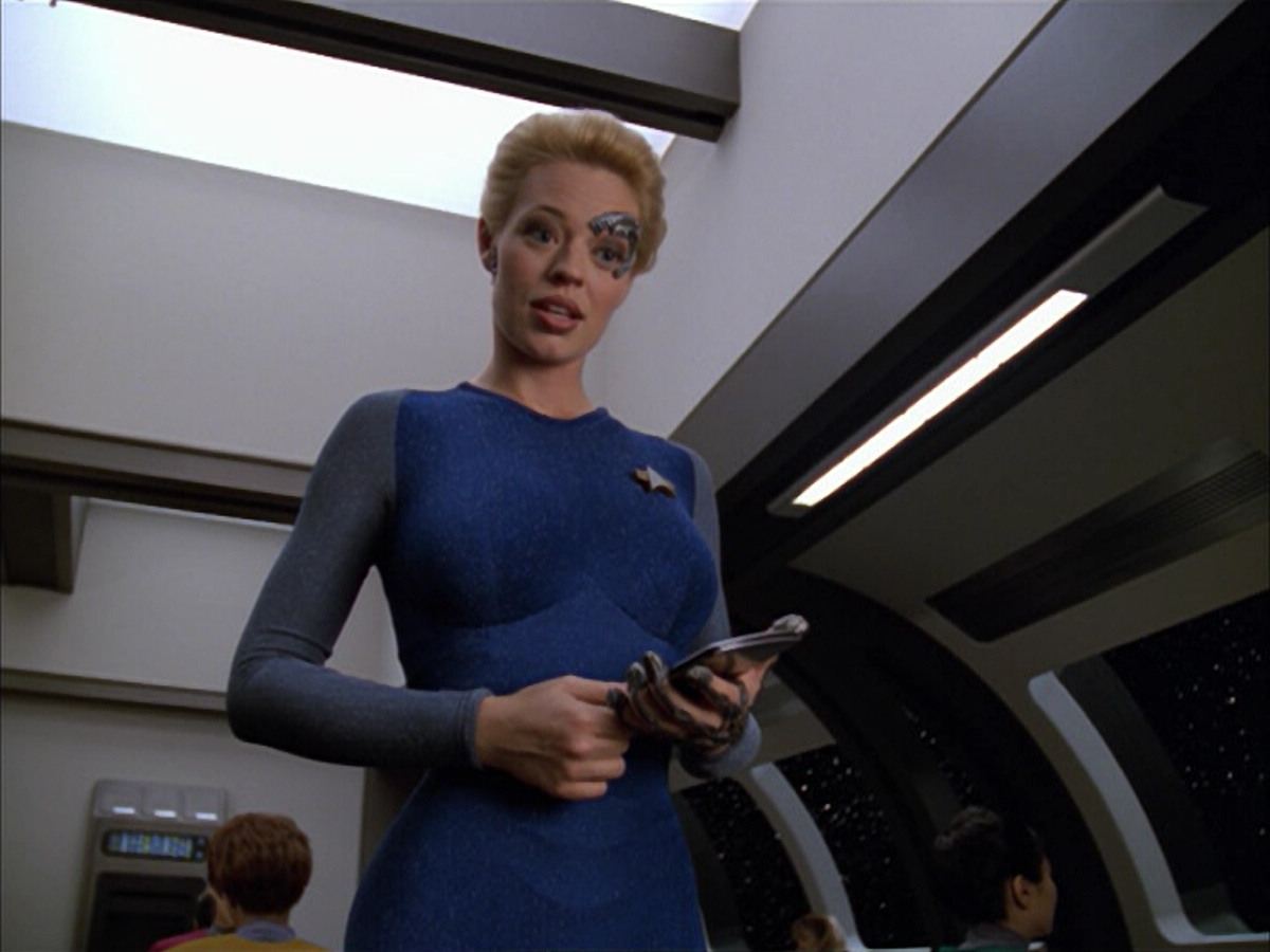extant_StarTrek_VOY_5x05-OnceUponATime_00827.jpg