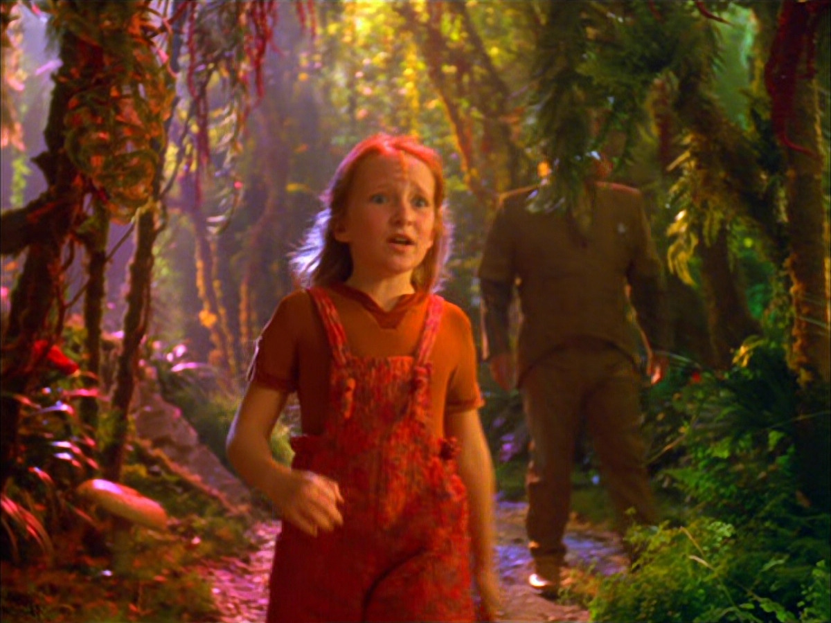 extant_StarTrek_VOY_5x05-OnceUponATime_01589.jpg