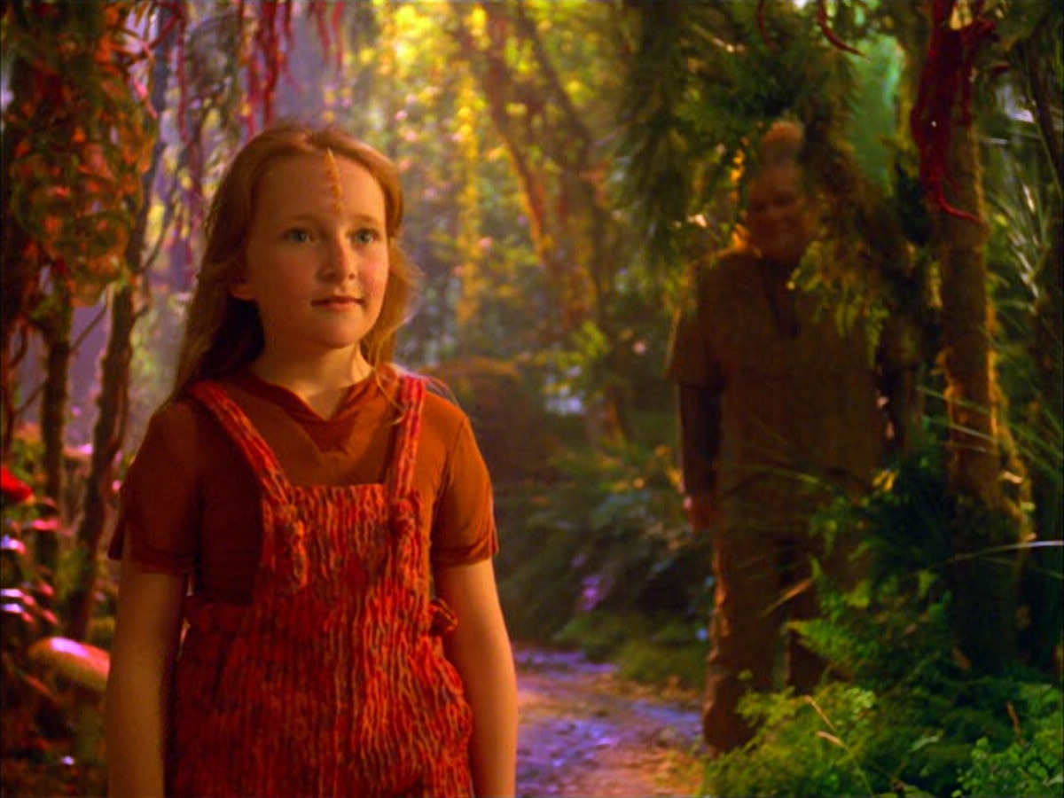 extant_StarTrek_VOY_5x05-OnceUponATime_01615.jpg