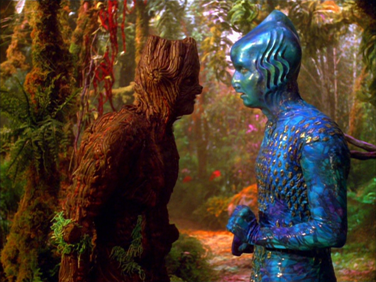 extant_StarTrek_VOY_5x05-OnceUponATime_01667.jpg