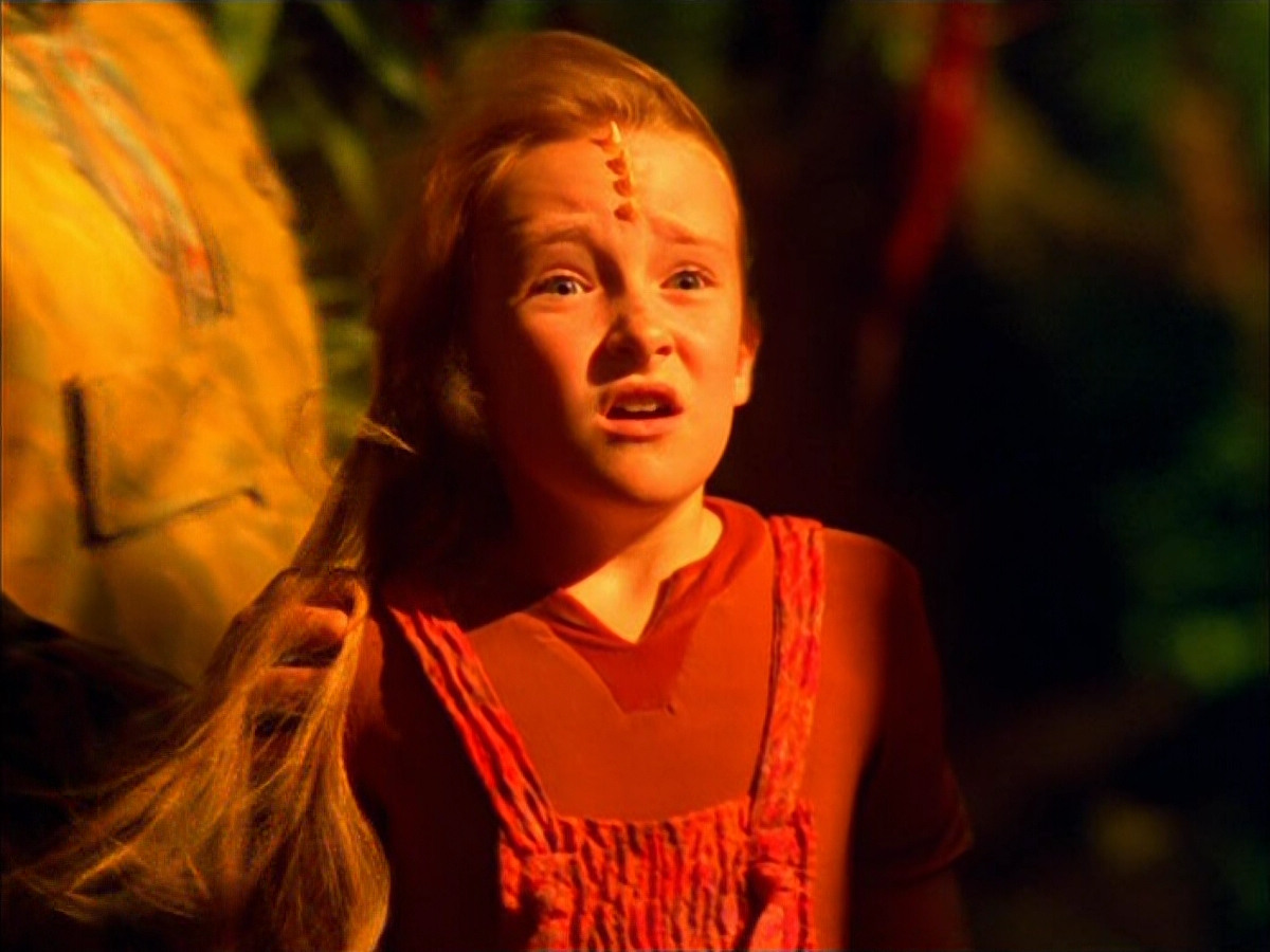 extant_StarTrek_VOY_5x05-OnceUponATime_01690.jpg