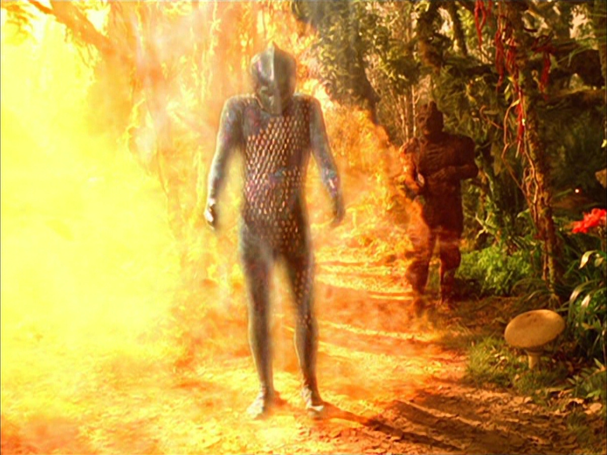 extant_StarTrek_VOY_5x05-OnceUponATime_01692.jpg