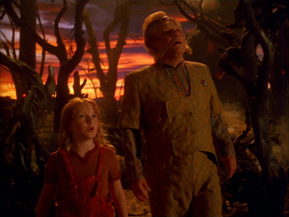 extant_StarTrek_VOY_5x05-OnceUponATime_01729.jpg