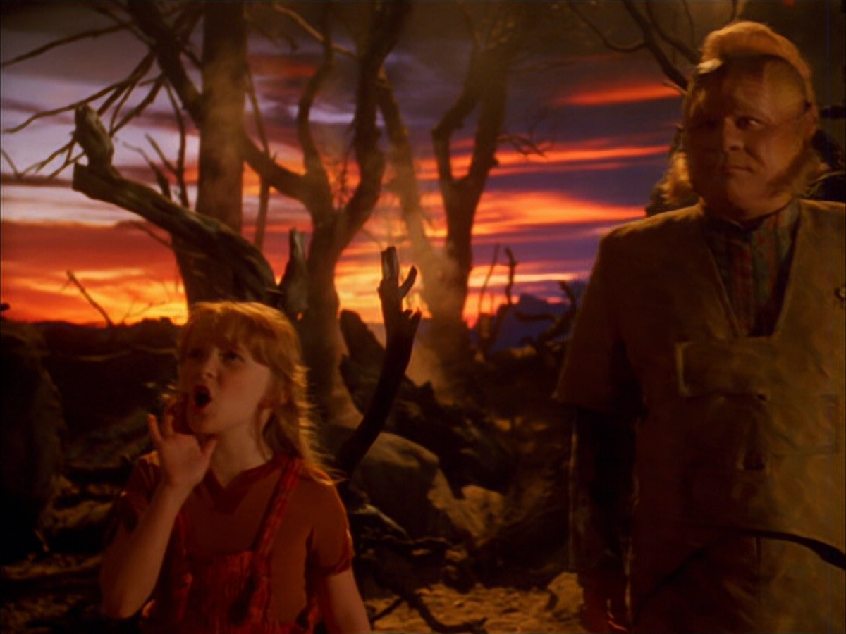 extant_StarTrek_VOY_5x05-OnceUponATime_01752.jpg
