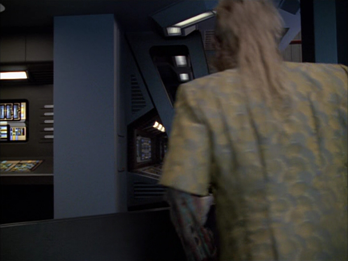 extant_StarTrek_VOY_5x05-OnceUponATime_01783.jpg