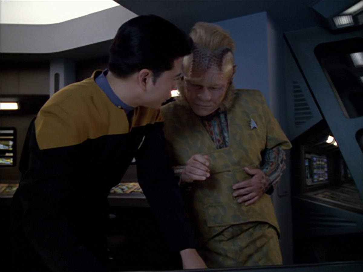 extant_StarTrek_VOY_5x05-OnceUponATime_01797.jpg