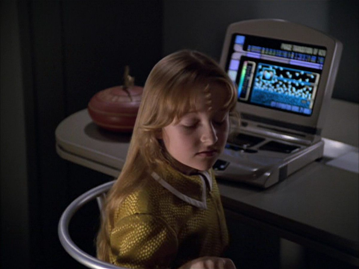 extant_StarTrek_VOY_5x05-OnceUponATime_01955.jpg