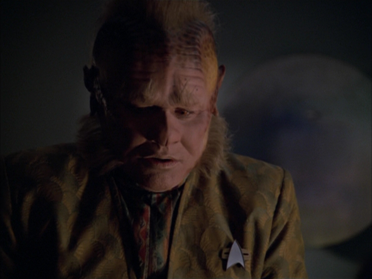 extant_StarTrek_VOY_5x05-OnceUponATime_02041.jpg