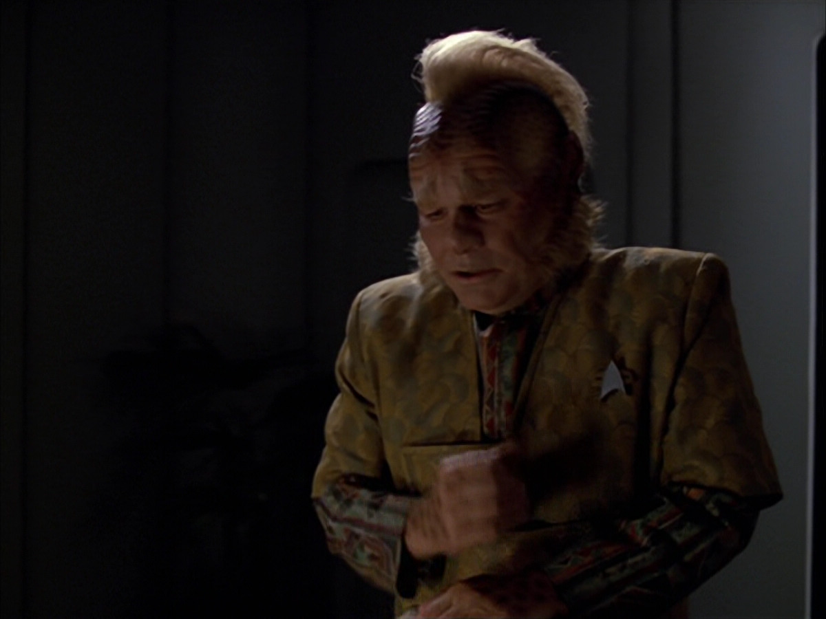 extant_StarTrek_VOY_5x05-OnceUponATime_02167.jpg