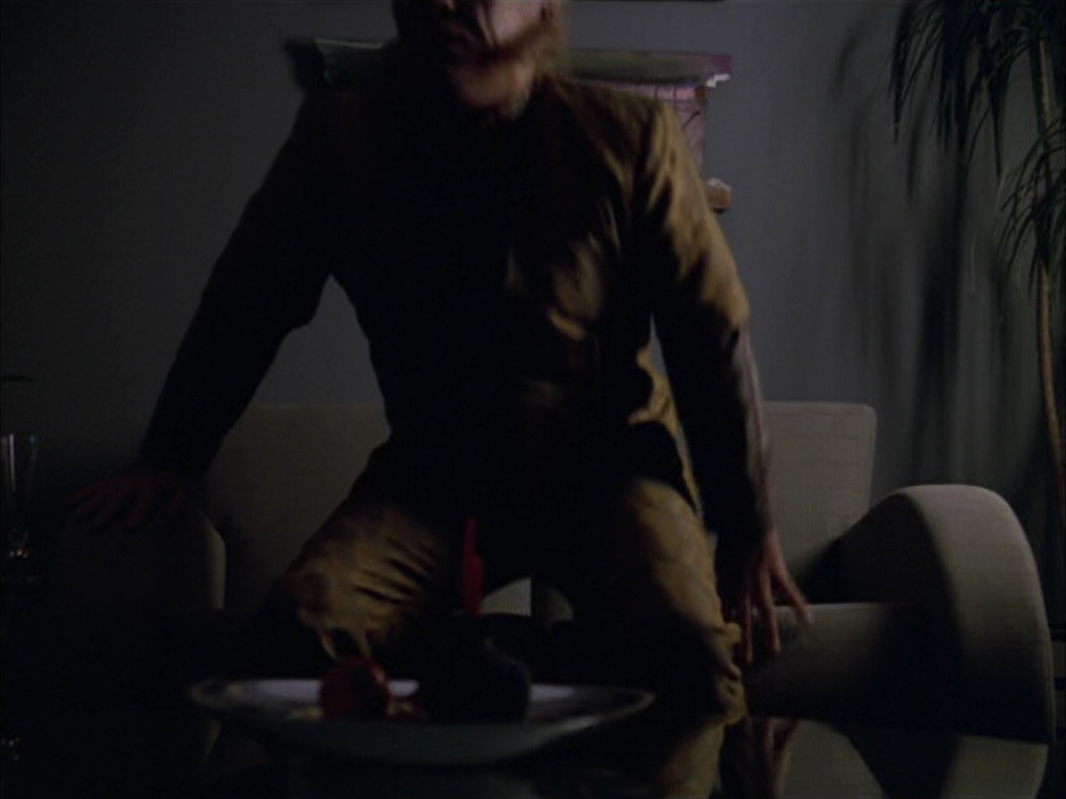 extant_StarTrek_VOY_5x05-OnceUponATime_02254.jpg
