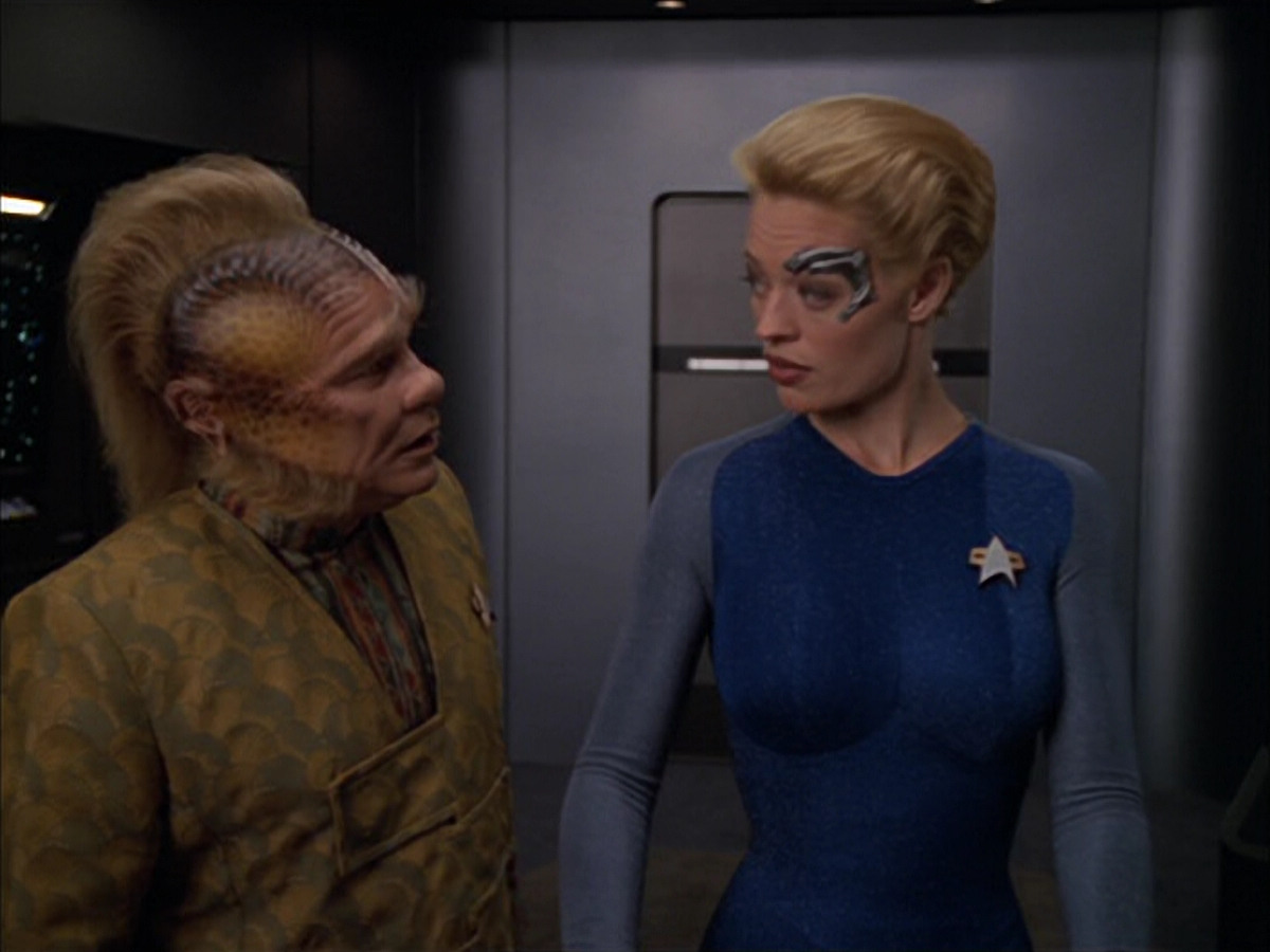 extant_StarTrek_VOY_5x05-OnceUponATime_02318.jpg