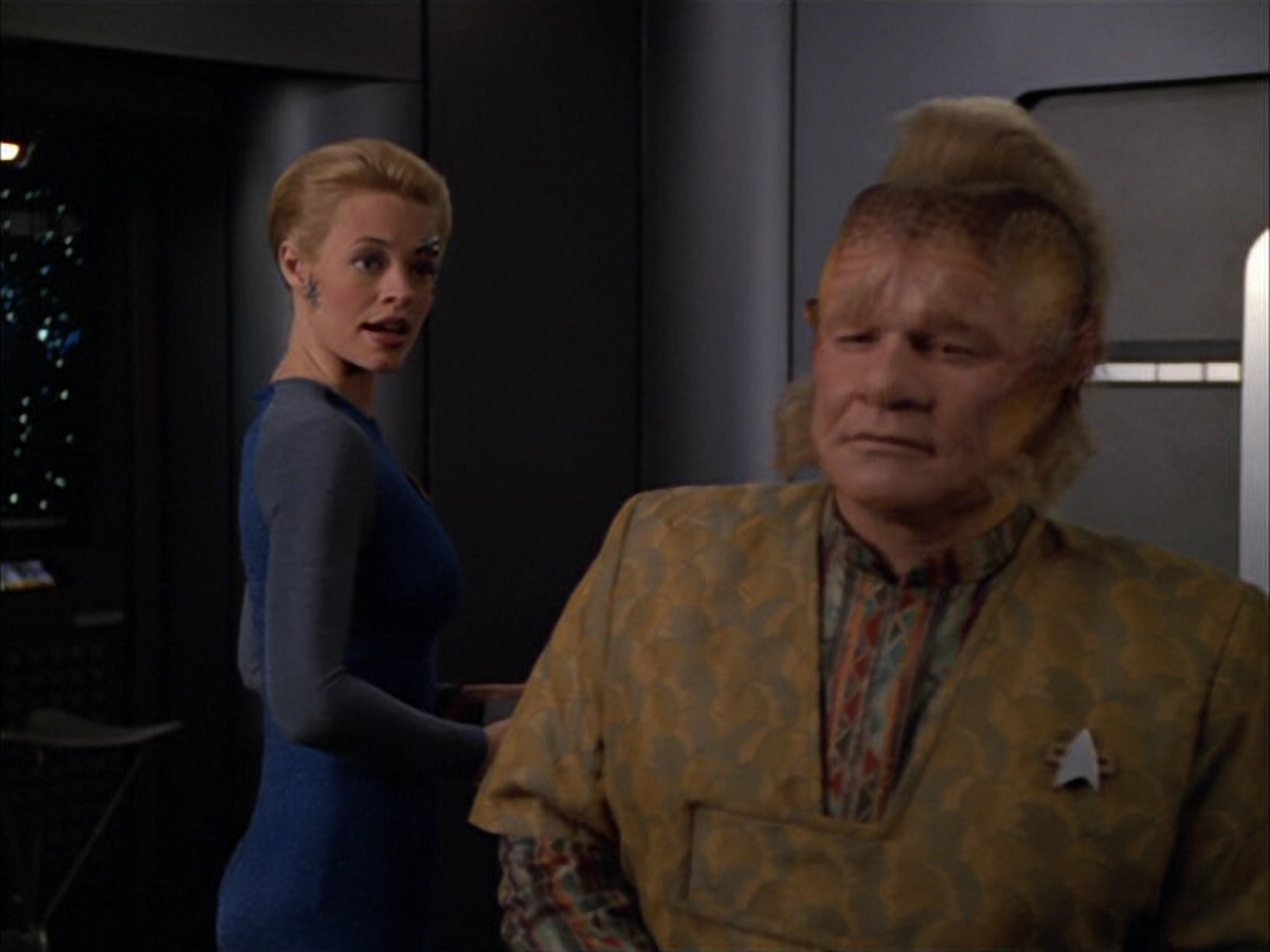 extant_StarTrek_VOY_5x05-OnceUponATime_02376.jpg