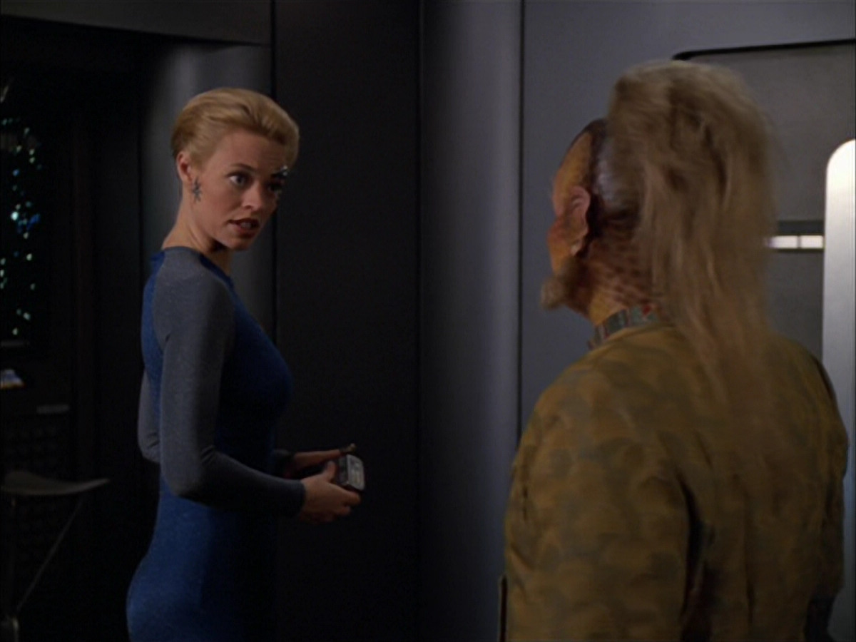 extant_StarTrek_VOY_5x05-OnceUponATime_02380.jpg