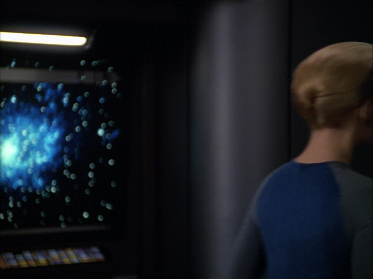 extant_StarTrek_VOY_5x05-OnceUponATime_02388.jpg