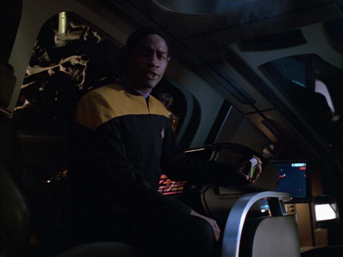 extant_StarTrek_VOY_5x05-OnceUponATime_02684.jpg
