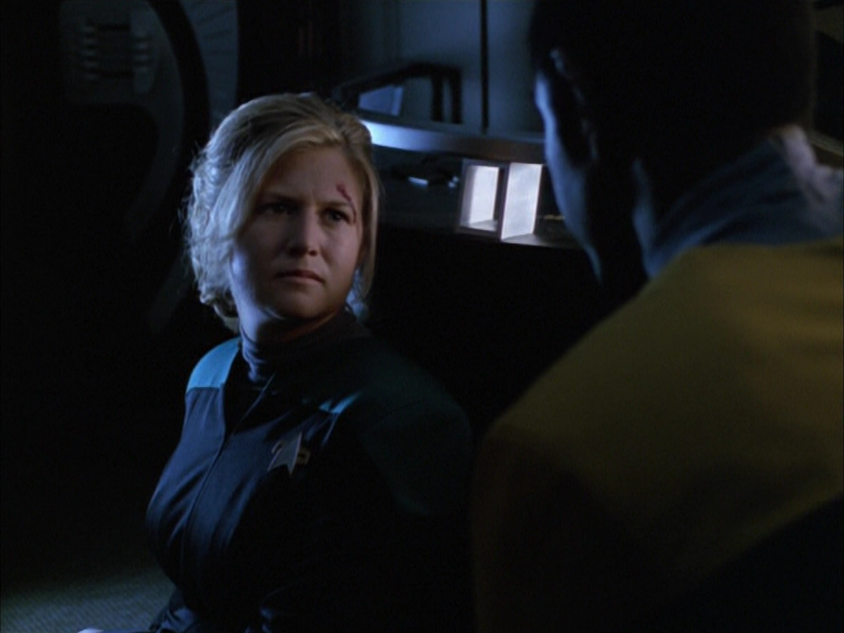 extant_StarTrek_VOY_5x05-OnceUponATime_02740.jpg