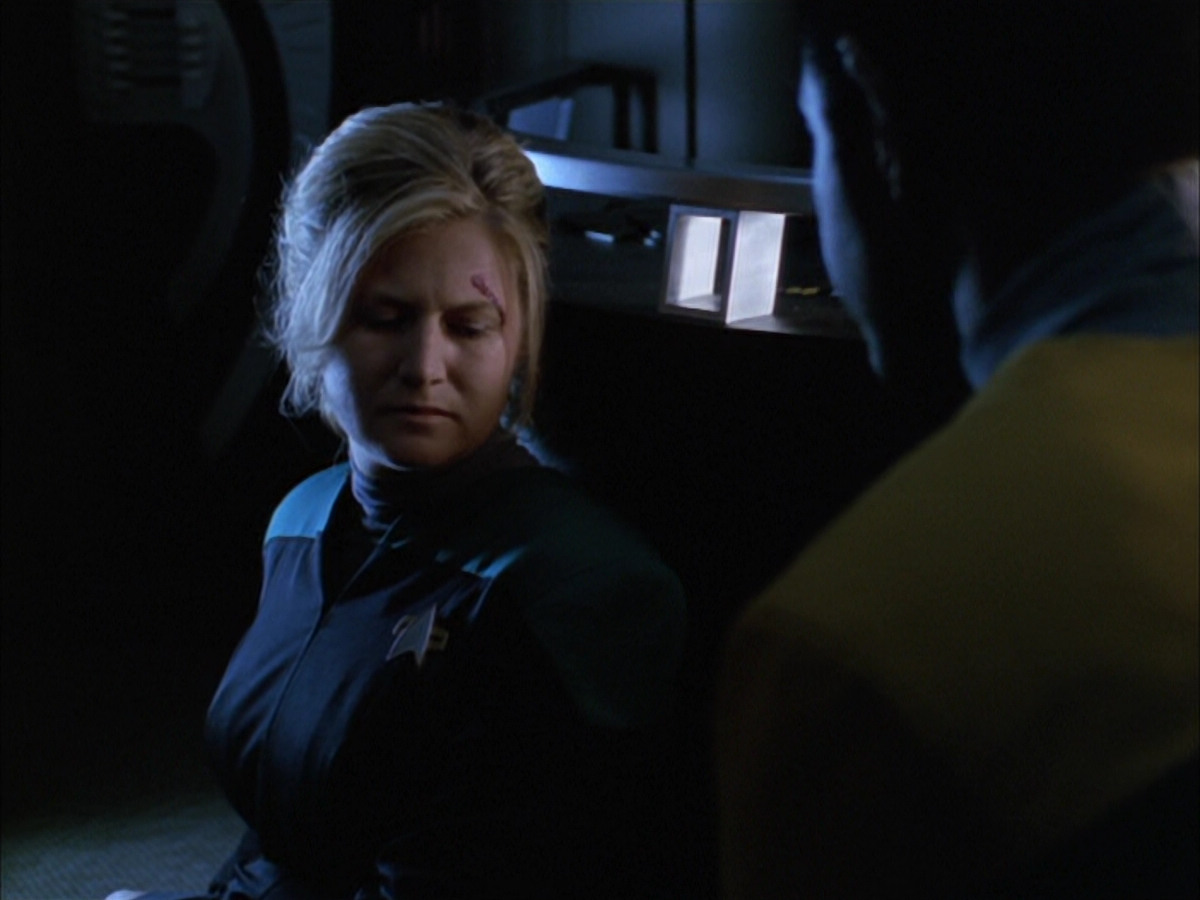 extant_StarTrek_VOY_5x05-OnceUponATime_02744.jpg