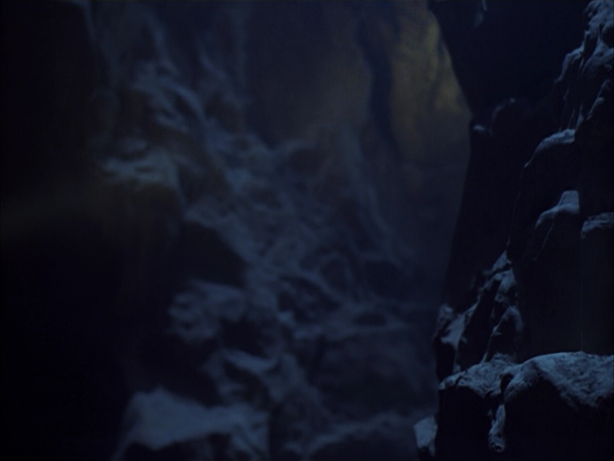 extant_StarTrek_VOY_5x05-OnceUponATime_02882.jpg