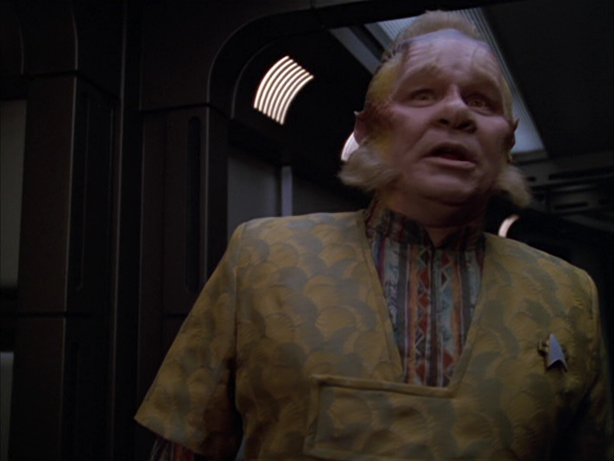 extant_StarTrek_VOY_5x05-OnceUponATime_02951.jpg