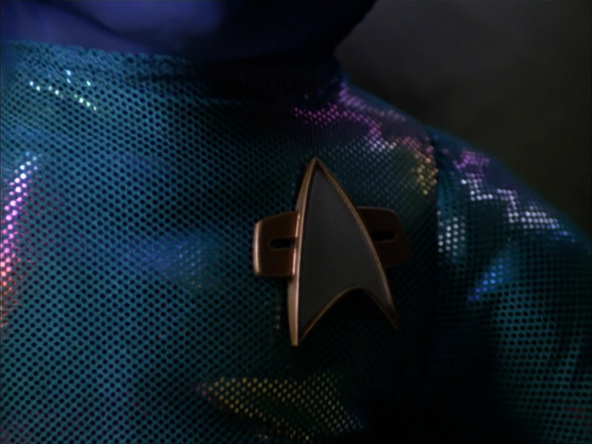 extant_StarTrek_VOY_5x05-OnceUponATime_02959.jpg
