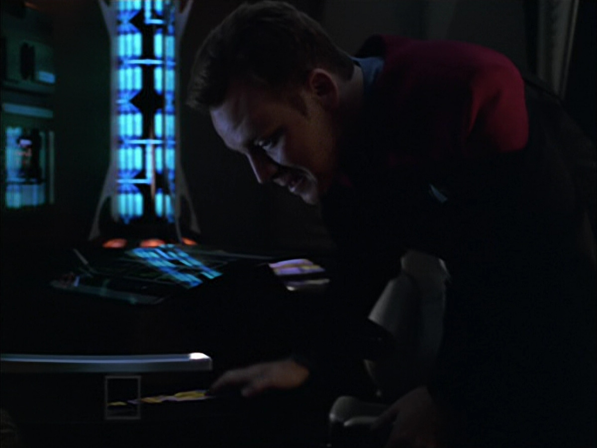 extant_StarTrek_VOY_5x05-OnceUponATime_03099.jpg