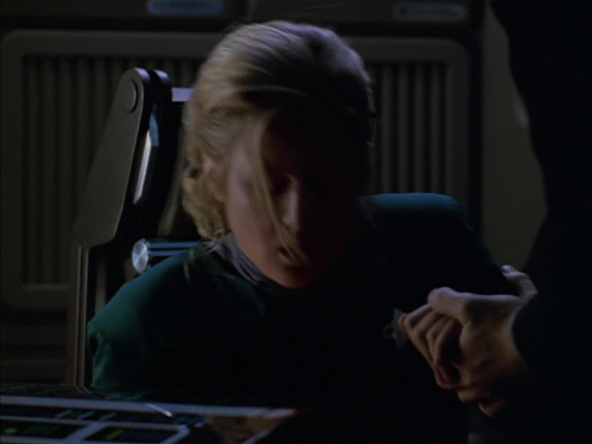 extant_StarTrek_VOY_5x05-OnceUponATime_03136.jpg