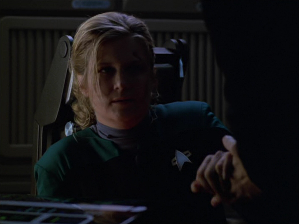 extant_StarTrek_VOY_5x05-OnceUponATime_03138.jpg