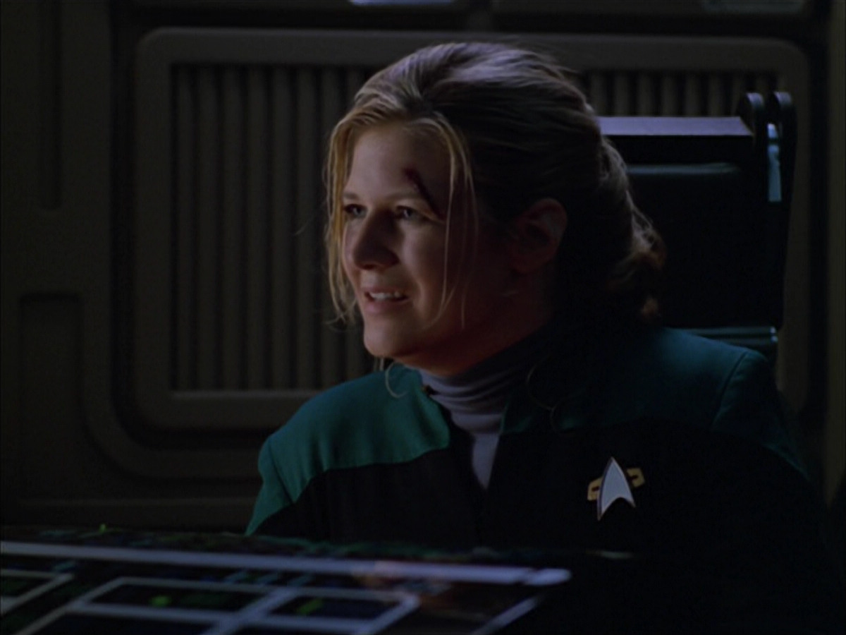 extant_StarTrek_VOY_5x05-OnceUponATime_03154.jpg