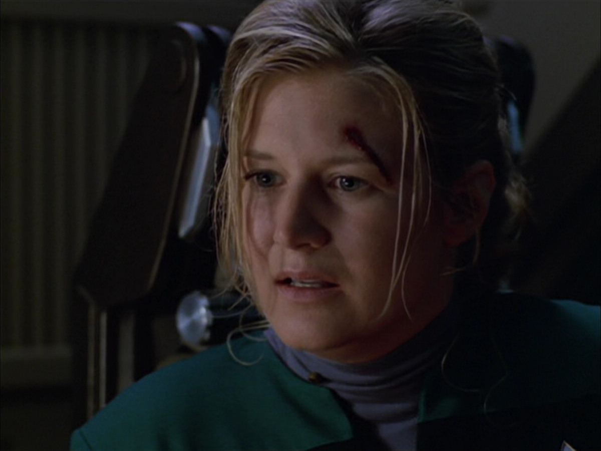extant_StarTrek_VOY_5x05-OnceUponATime_03224.jpg